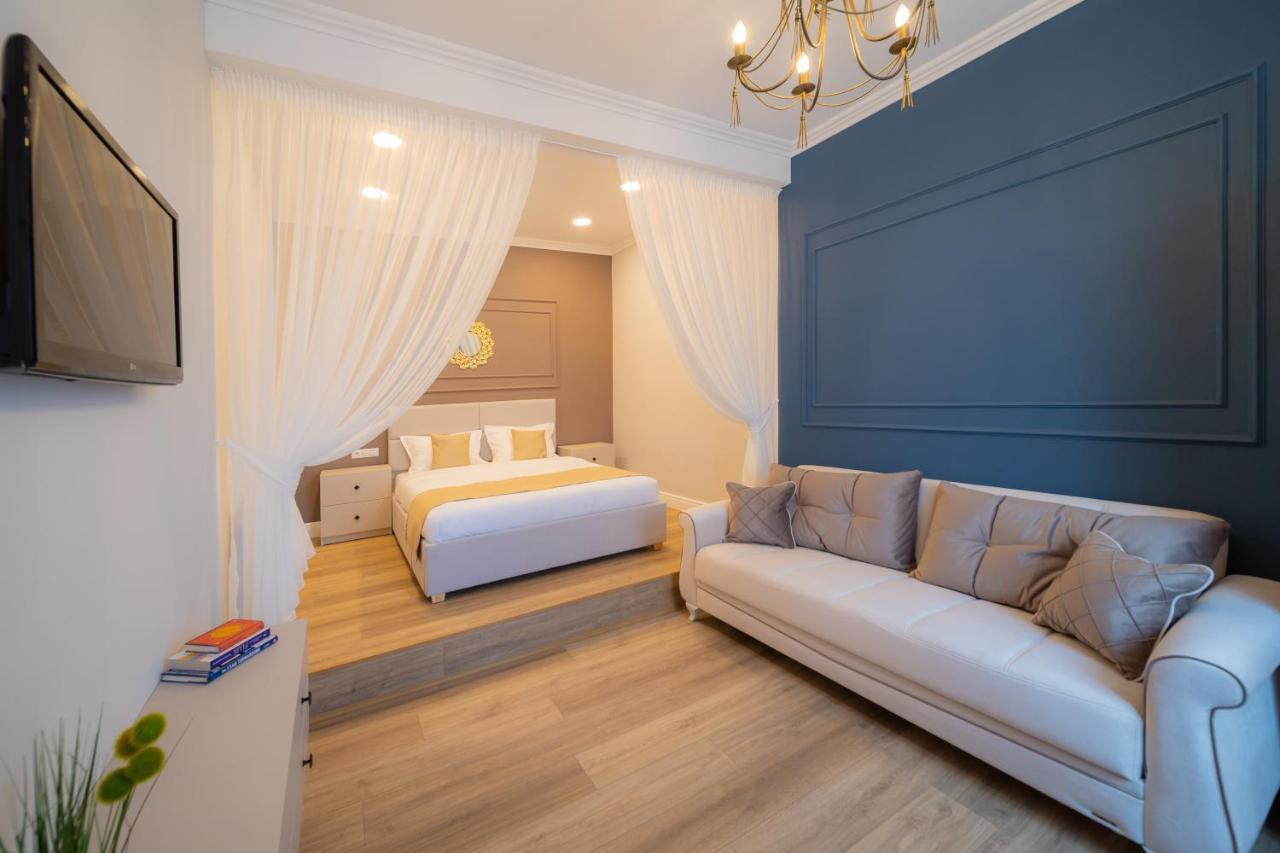 Bluesky Ultra-Central Premium Apartment Орадеа Екстериор снимка